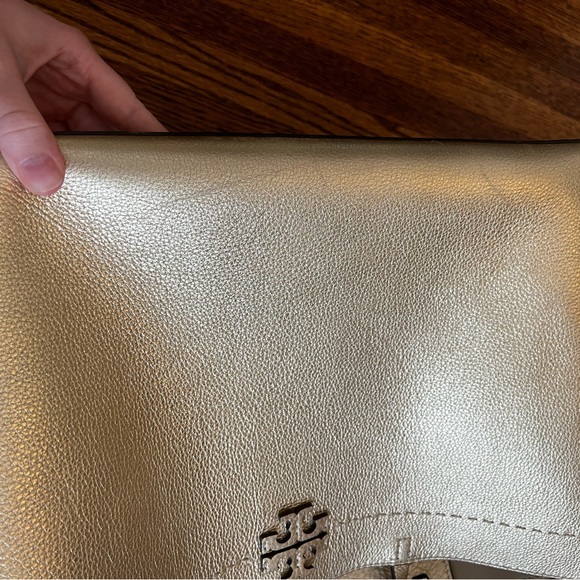 Tory Burch McGraw Tote Metallic Gold - Picture 8 of 13